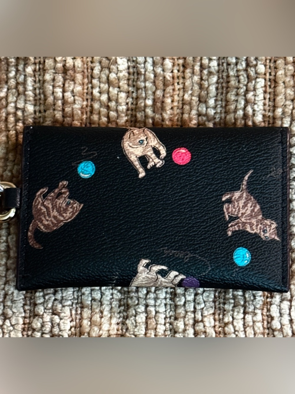 Coach Cat Print Trigger Snap Card Case NWTS - Picture 6 of 11